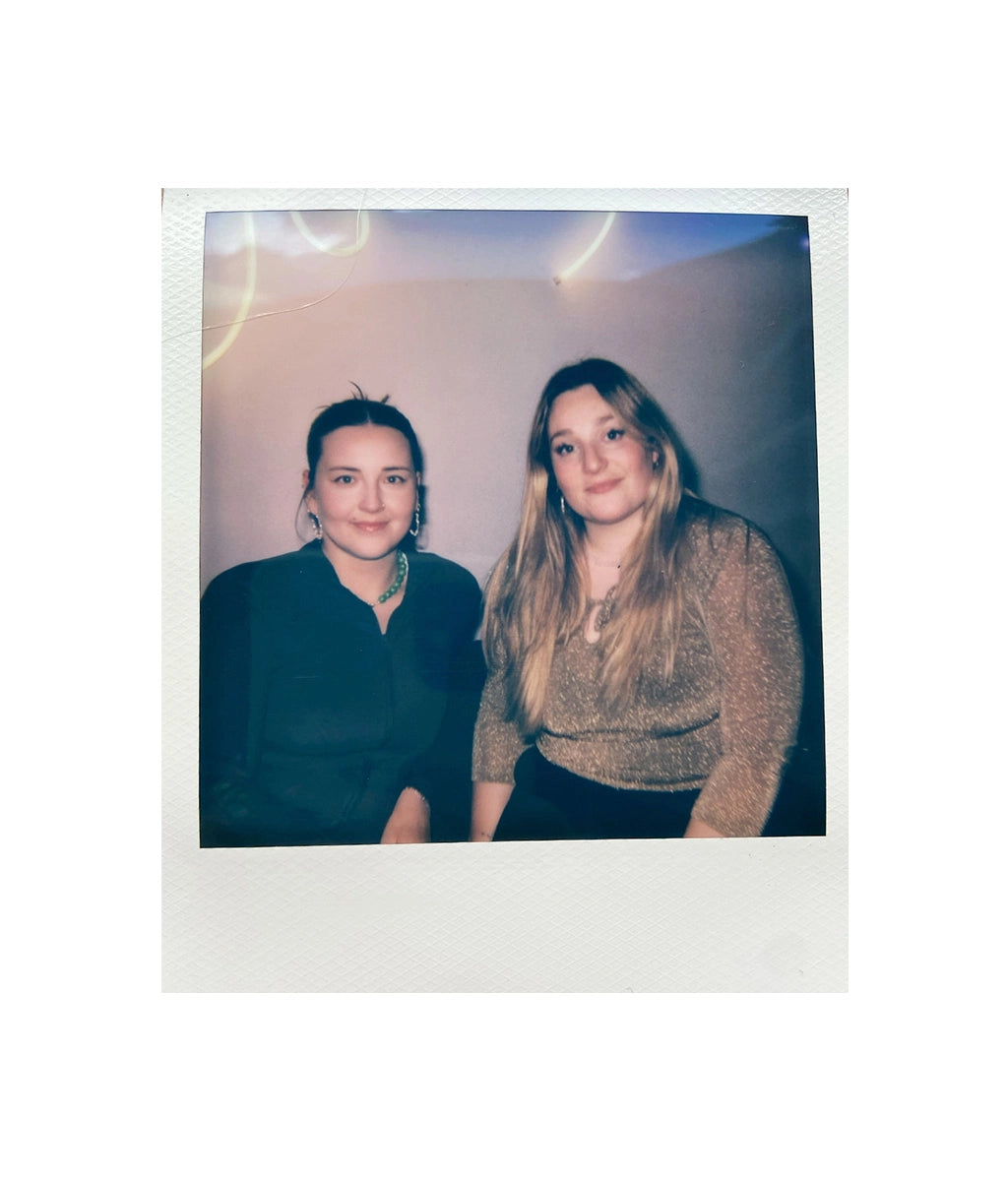 Co founderne Amalie Sabro og Annmari Aalbæk Jensen som polaroid billede