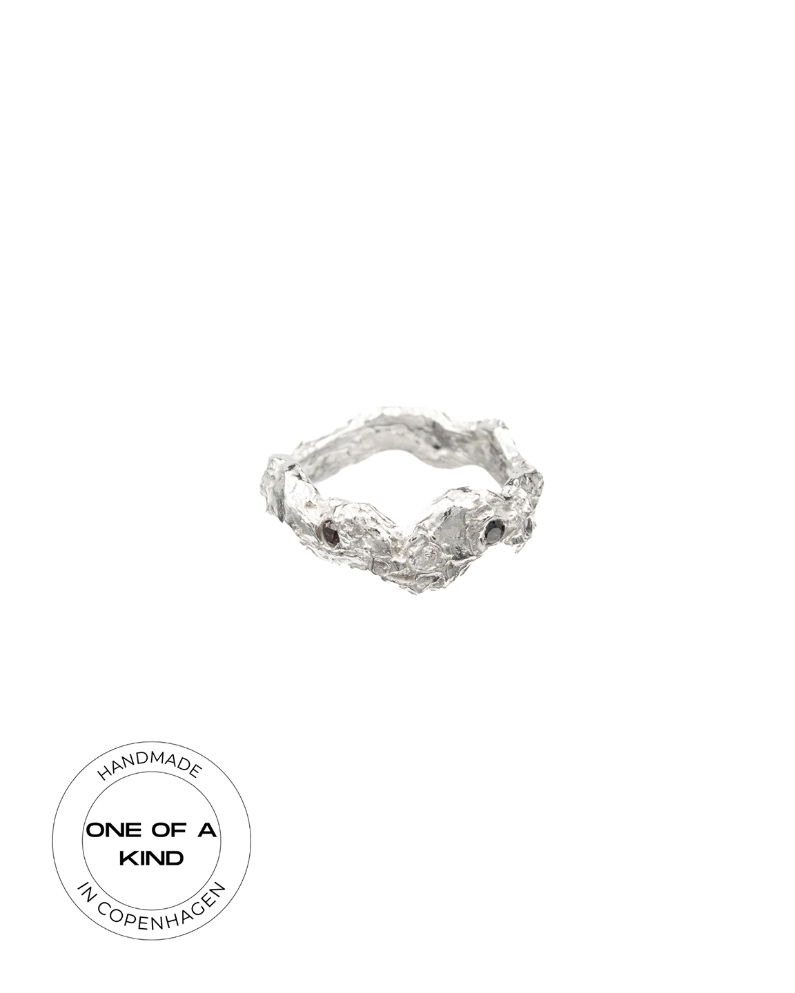 Aira Ring