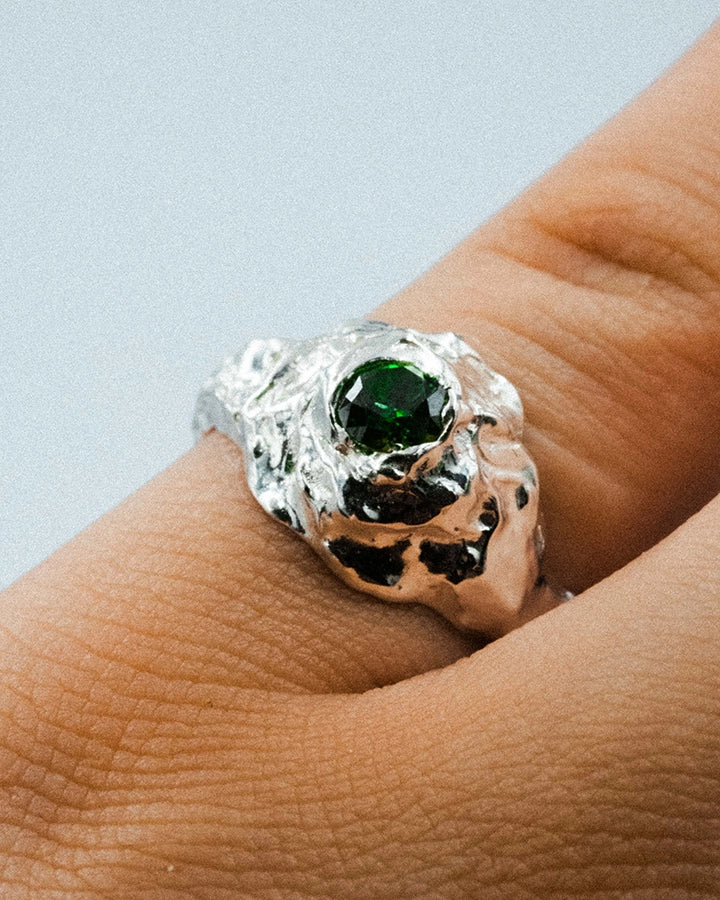 Esmeralda Ring